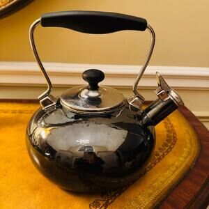Chantal Enamel on Steel Classic Loop 1.8 Quart Tea Kettle vintage